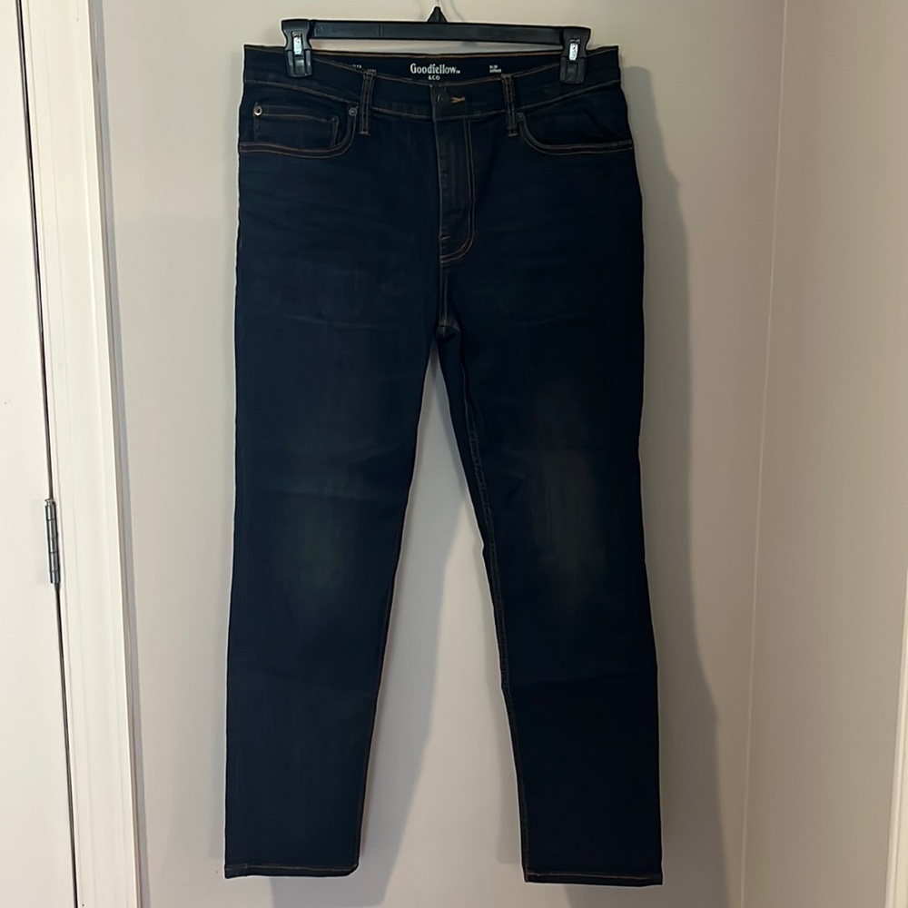 Goodfellow Mens Jeans 33x30, Dark Wash